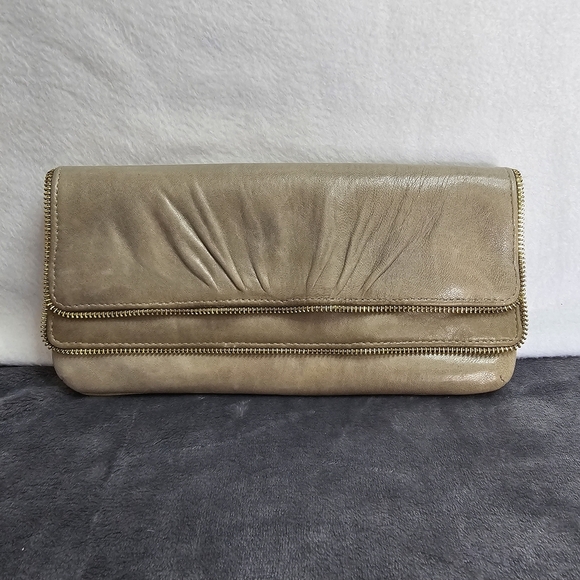Lauren Merkin Tan Clutch soft leather - Picture 1 of 15